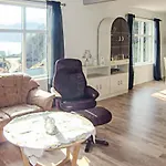 Gorgeous In With Wifi Holiday home Holmefjord